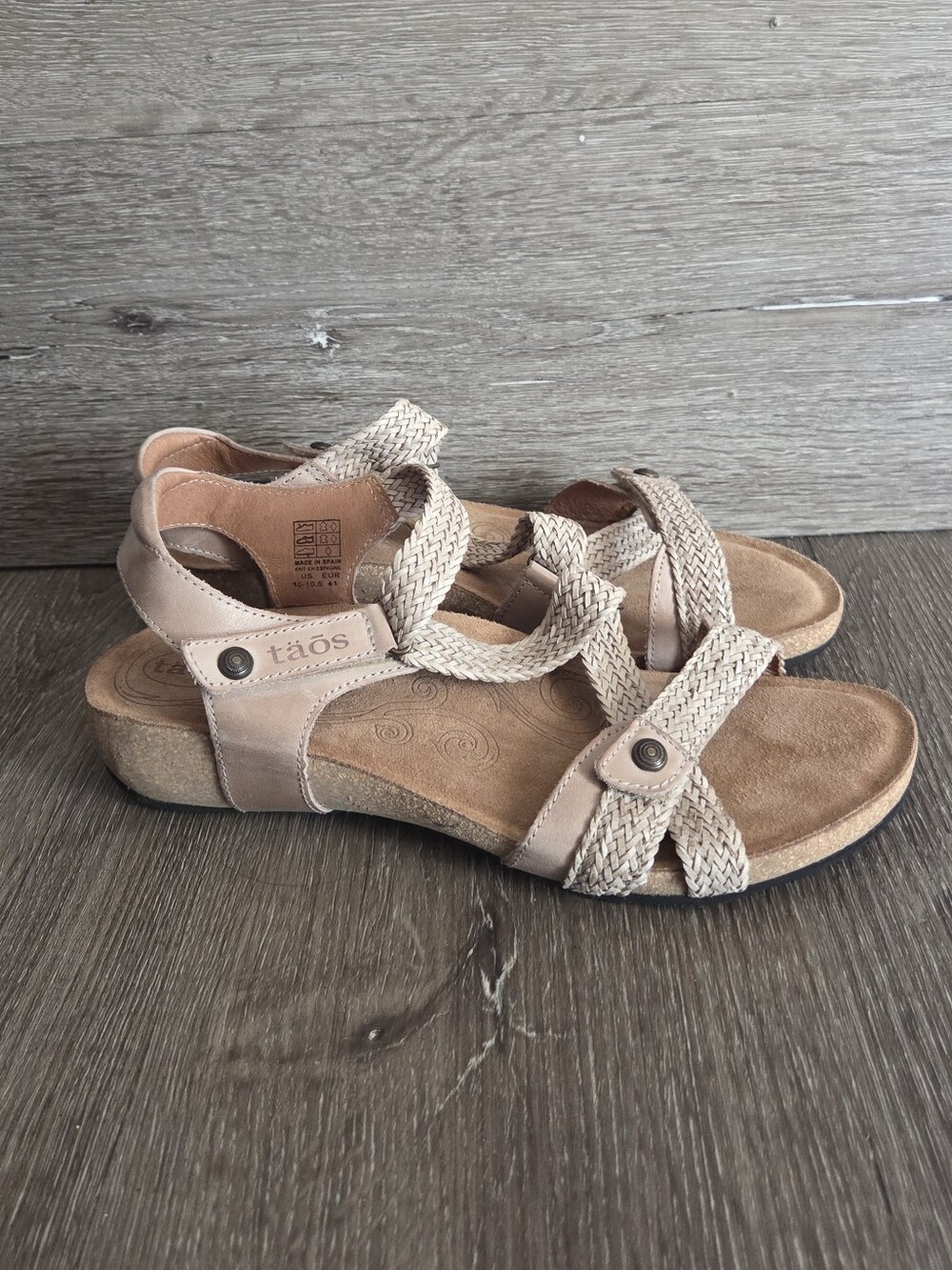 Taos Trulie Sandals New Without Tags Size 10-10.5
